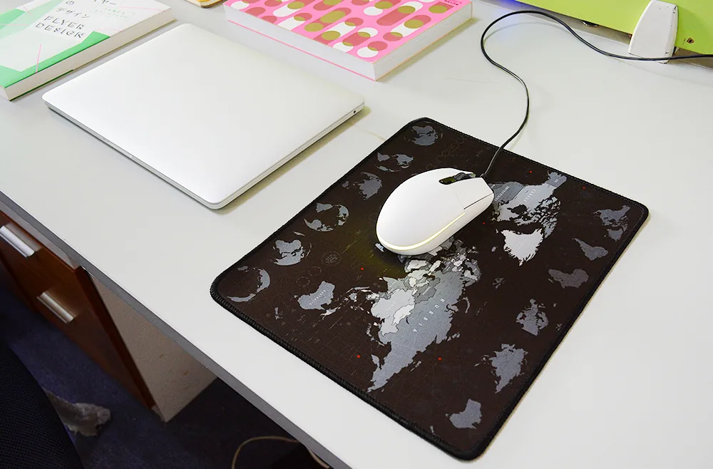 Extra Large Antislip Gaming Mouse Pad With World Map Design Natural Rubber Locking Edge Ideal For Gamers - 7 Extra Large Antislip Gaming Mouse Pad With World Map Design Natural Rubber Locking Edge Ideal For Gamers - 7